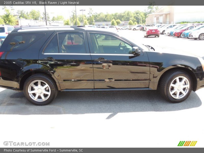 Black Raven / Light Neutral 2005 Cadillac SRX V8