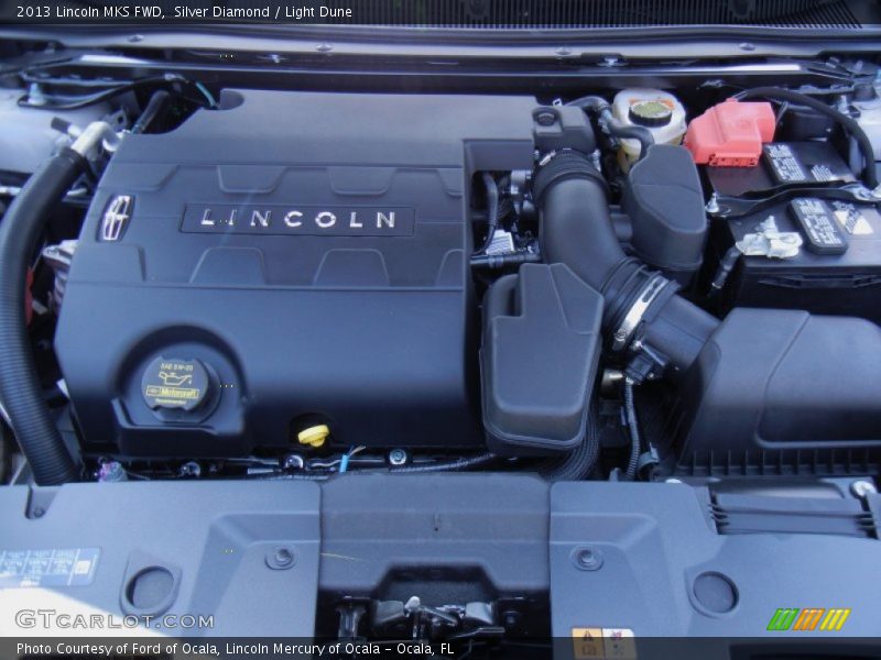 Silver Diamond / Light Dune 2013 Lincoln MKS FWD