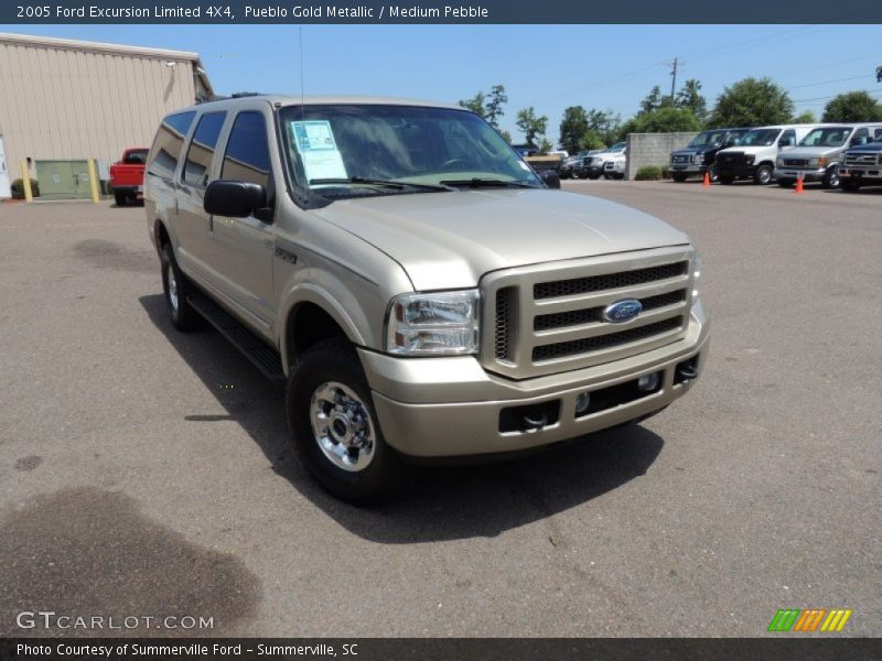 Front 3/4 View of 2005 Excursion Limited 4X4