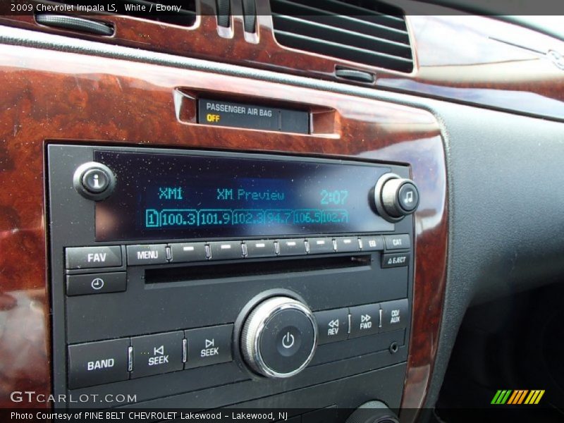 White / Ebony 2009 Chevrolet Impala LS