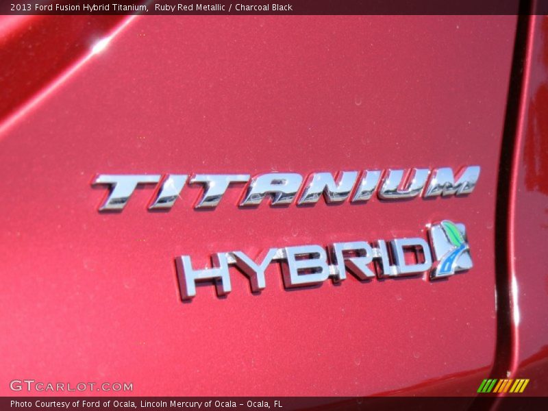  2013 Fusion Hybrid Titanium Logo