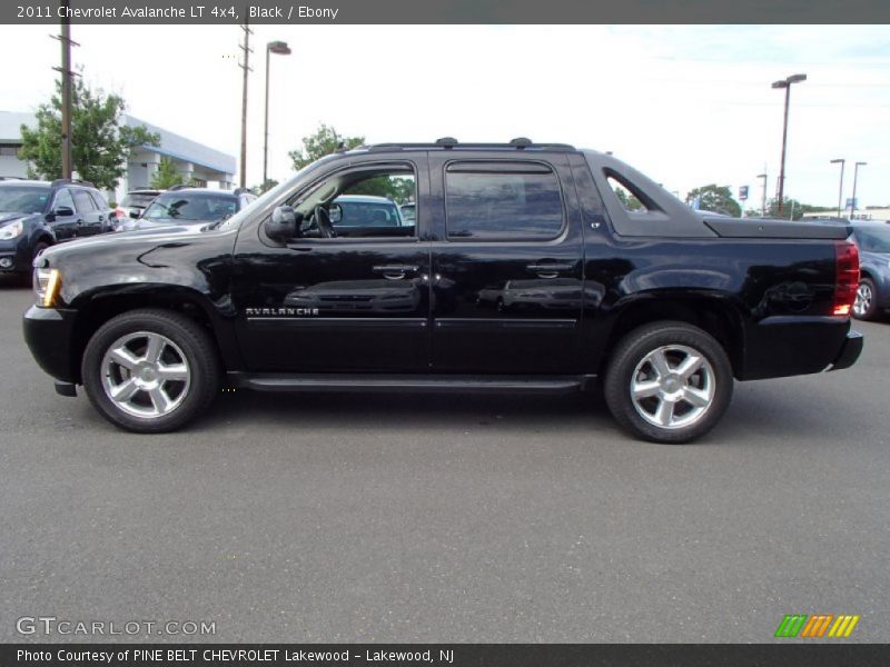 Black / Ebony 2011 Chevrolet Avalanche LT 4x4