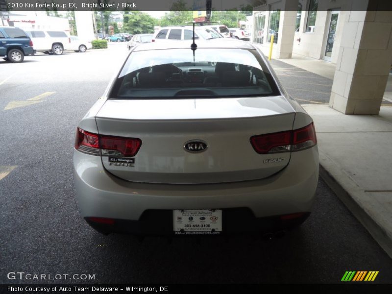 Bright Silver / Black 2010 Kia Forte Koup EX