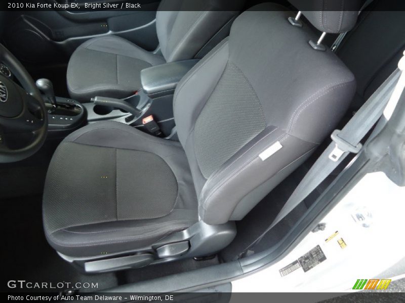 Bright Silver / Black 2010 Kia Forte Koup EX