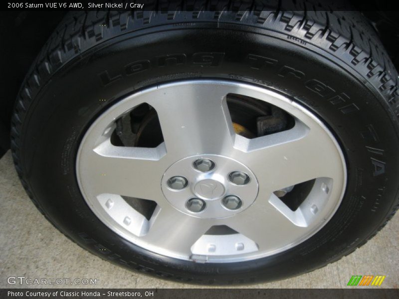 Silver Nickel / Gray 2006 Saturn VUE V6 AWD