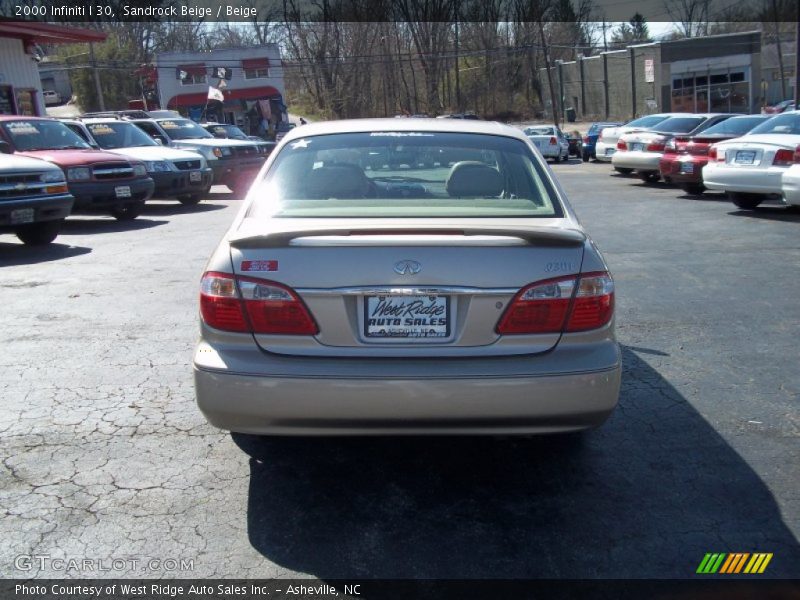 Sandrock Beige / Beige 2000 Infiniti I 30