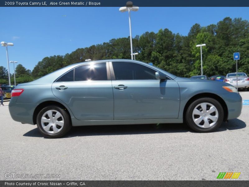 Aloe Green Metallic / Bisque 2009 Toyota Camry LE