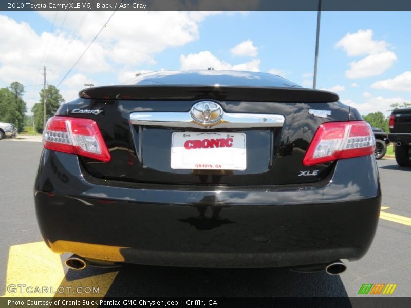 Black / Ash Gray 2010 Toyota Camry XLE V6