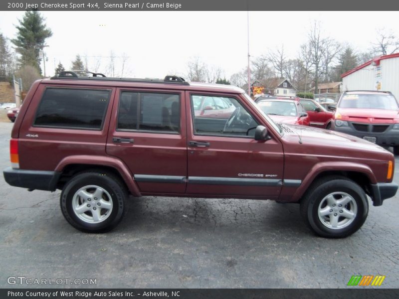 Sienna Pearl / Camel Beige 2000 Jeep Cherokee Sport 4x4