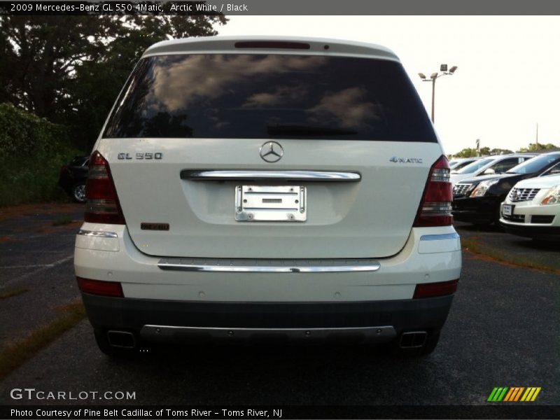 Arctic White / Black 2009 Mercedes-Benz GL 550 4Matic