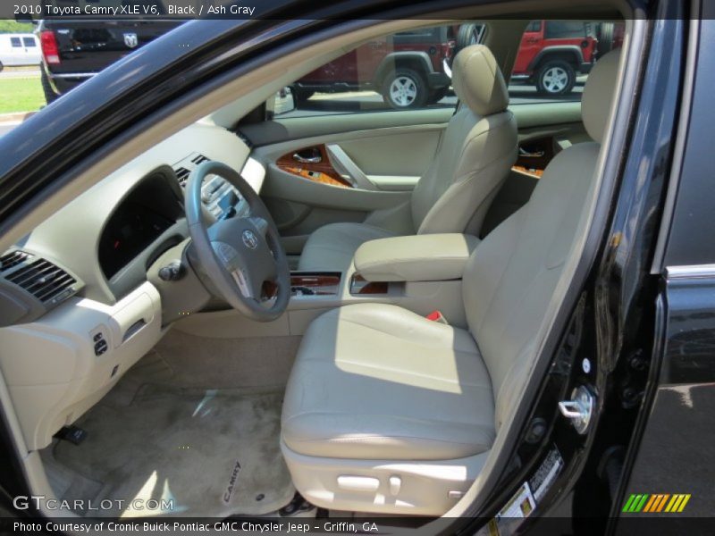 Black / Ash Gray 2010 Toyota Camry XLE V6