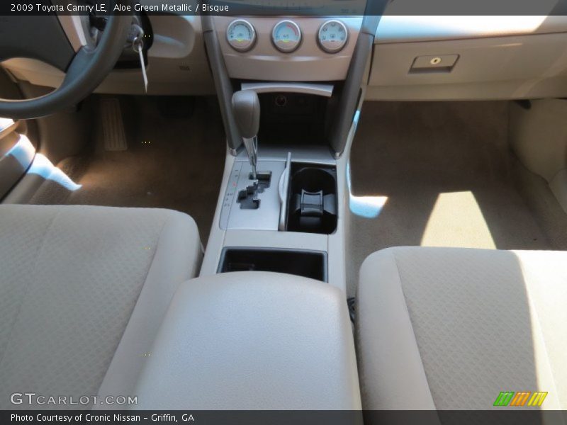 Aloe Green Metallic / Bisque 2009 Toyota Camry LE