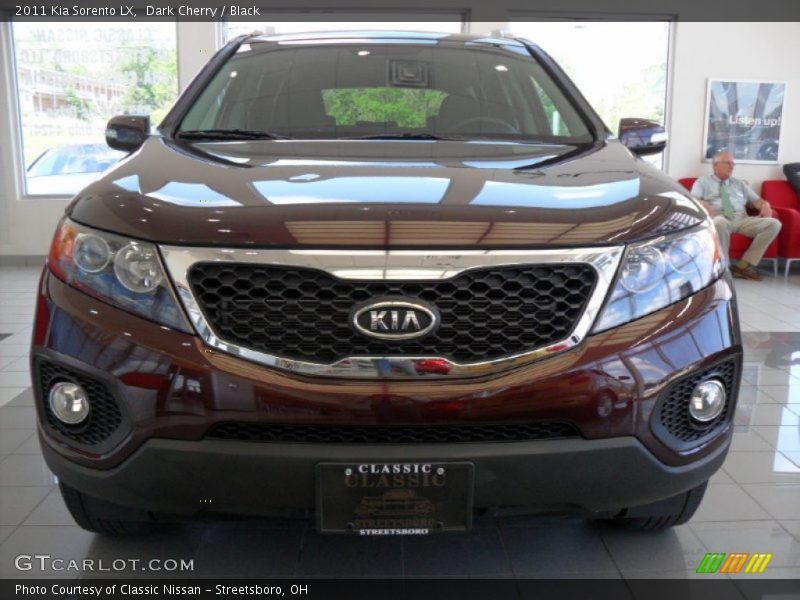 Dark Cherry / Black 2011 Kia Sorento LX