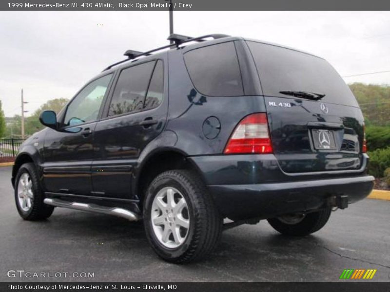 Black Opal Metallic / Grey 1999 Mercedes-Benz ML 430 4Matic