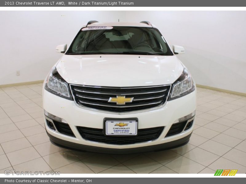 White / Dark Titanium/Light Titanium 2013 Chevrolet Traverse LT AWD