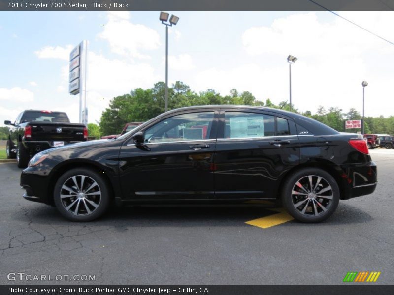 Black / Black 2013 Chrysler 200 S Sedan