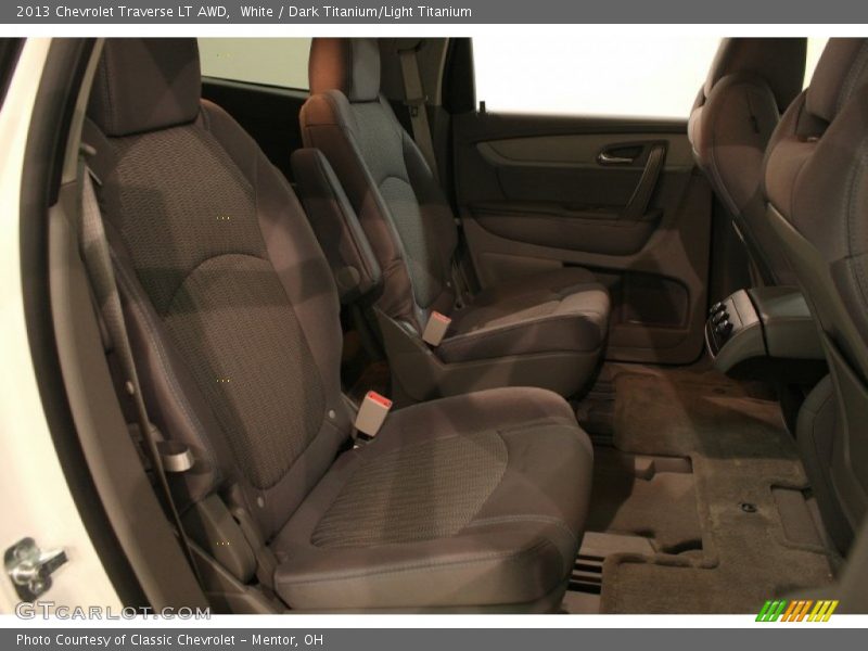 White / Dark Titanium/Light Titanium 2013 Chevrolet Traverse LT AWD