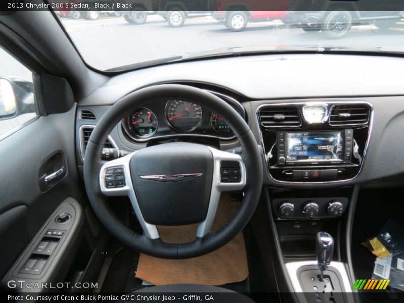 Black / Black 2013 Chrysler 200 S Sedan