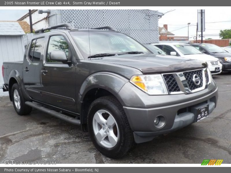 Storm Gray Metallic / Desert 2005 Nissan Frontier LE Crew Cab 4x4