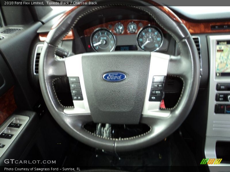 Tuxedo Black / Charcoal Black 2010 Ford Flex Limited