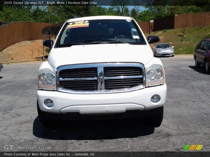 Bright White / Medium Slate Gray 2005 Dodge Durango SLT