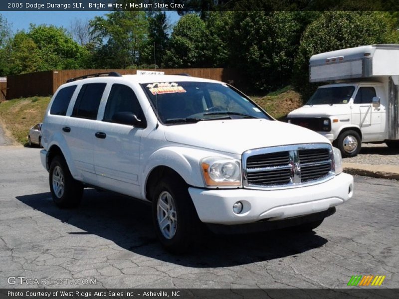 Bright White / Medium Slate Gray 2005 Dodge Durango SLT