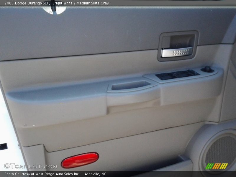 Bright White / Medium Slate Gray 2005 Dodge Durango SLT