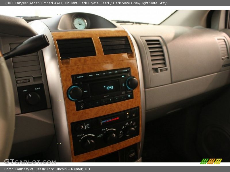 Brilliant Black Crystal Pearl / Dark Slate Gray/Light Slate Gray 2007 Chrysler Aspen Limited 4WD