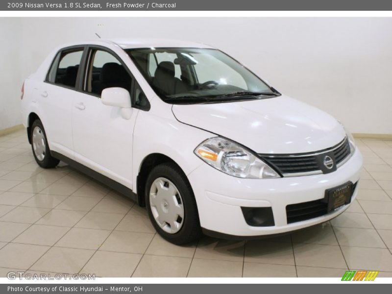 Fresh Powder / Charcoal 2009 Nissan Versa 1.8 SL Sedan