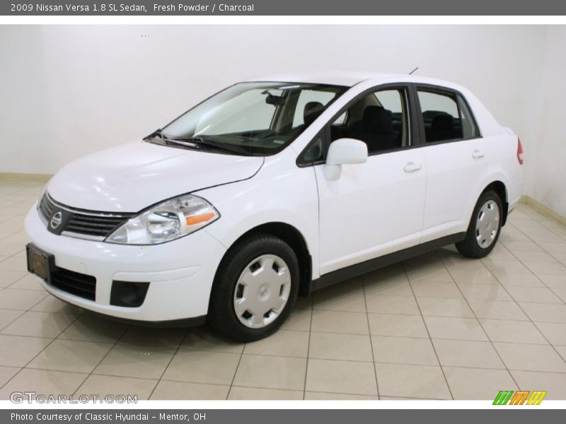 Fresh Powder / Charcoal 2009 Nissan Versa 1.8 SL Sedan