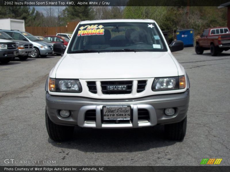 Alpine White / Gray 2002 Isuzu Rodeo Sport S Hard Top 4WD