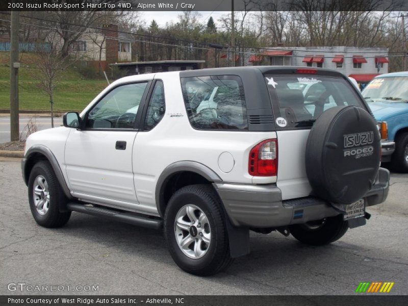 Alpine White / Gray 2002 Isuzu Rodeo Sport S Hard Top 4WD