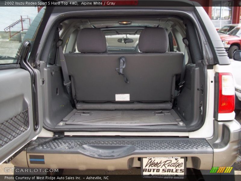 Alpine White / Gray 2002 Isuzu Rodeo Sport S Hard Top 4WD