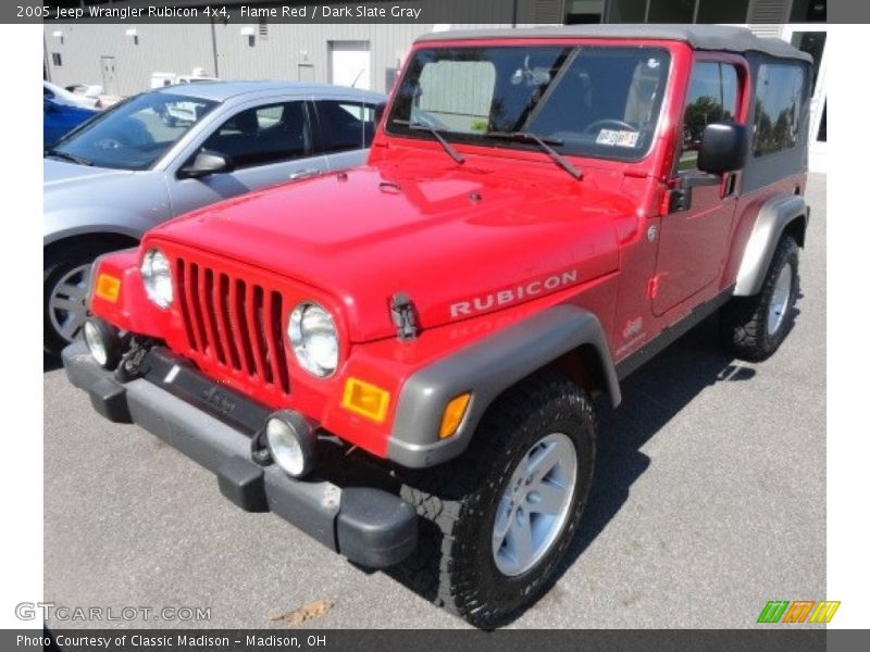 Front 3/4 View of 2005 Wrangler Rubicon 4x4