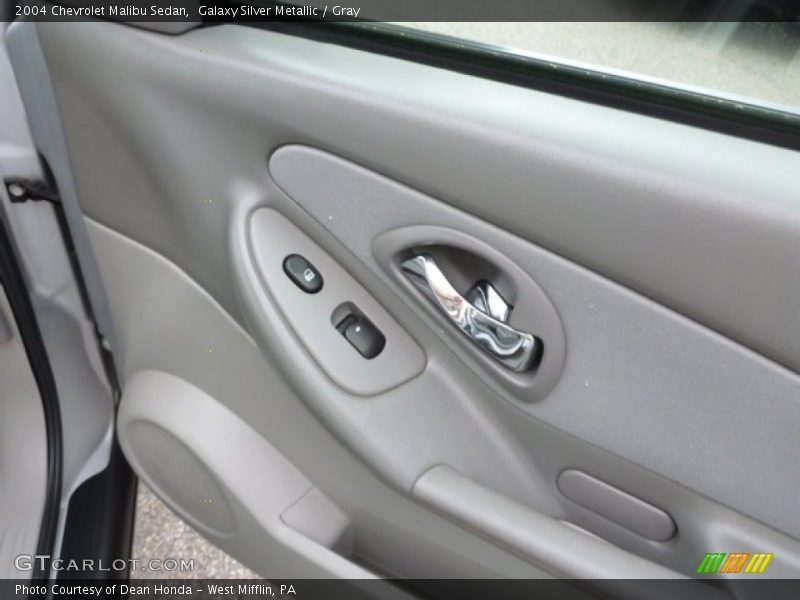 Galaxy Silver Metallic / Gray 2004 Chevrolet Malibu Sedan