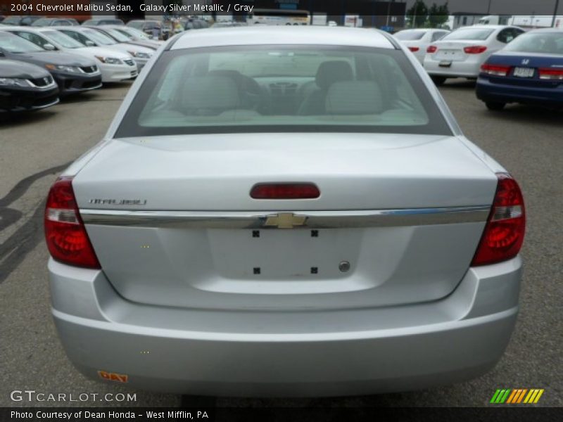 Galaxy Silver Metallic / Gray 2004 Chevrolet Malibu Sedan