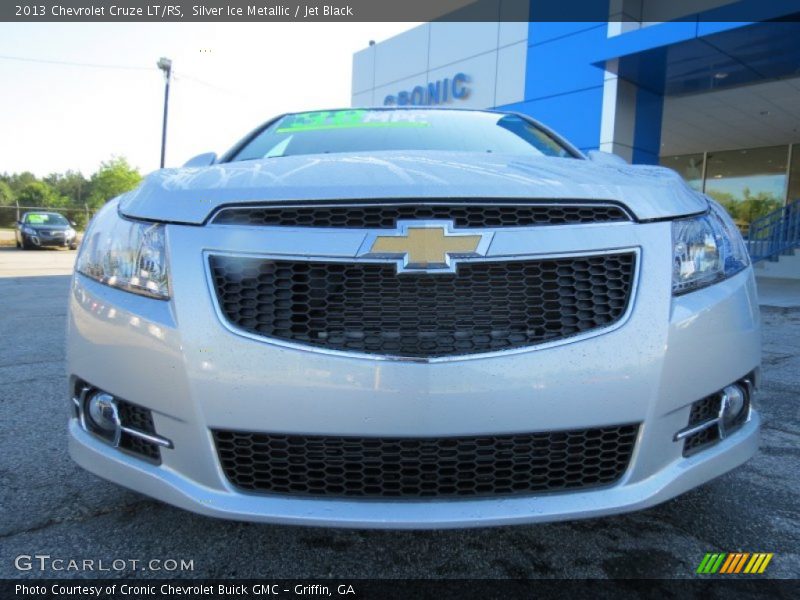 Silver Ice Metallic / Jet Black 2013 Chevrolet Cruze LT/RS