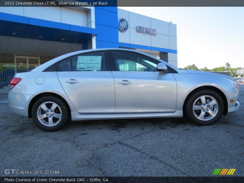 Silver Ice Metallic / Jet Black 2013 Chevrolet Cruze LT/RS