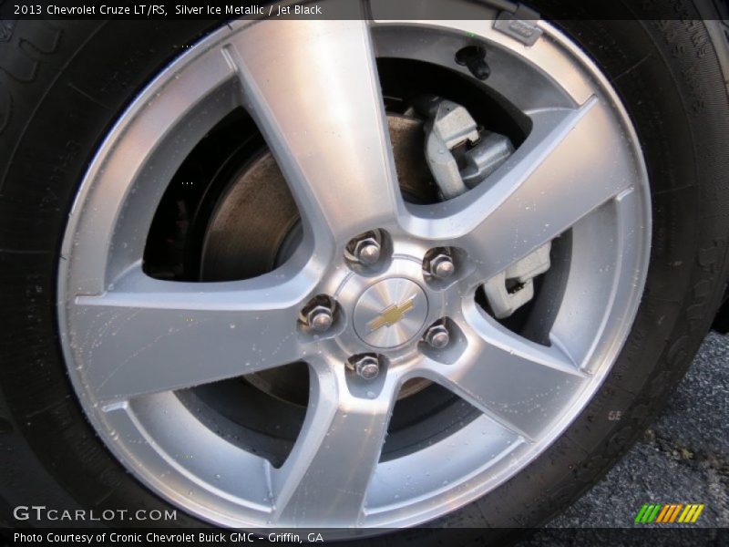 Silver Ice Metallic / Jet Black 2013 Chevrolet Cruze LT/RS