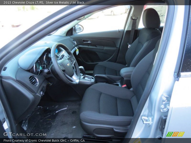 Silver Ice Metallic / Jet Black 2013 Chevrolet Cruze LT/RS