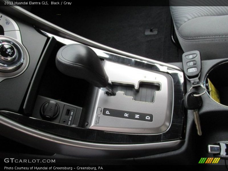Black / Gray 2013 Hyundai Elantra GLS