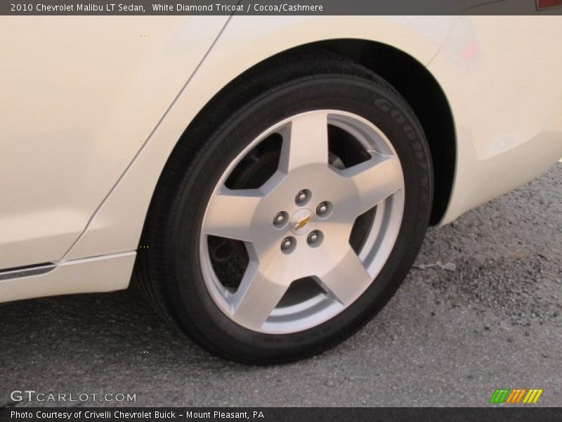 White Diamond Tricoat / Cocoa/Cashmere 2010 Chevrolet Malibu LT Sedan
