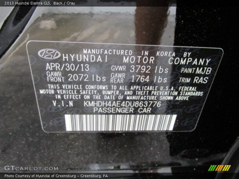 Black / Gray 2013 Hyundai Elantra GLS