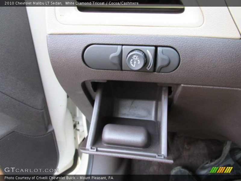 White Diamond Tricoat / Cocoa/Cashmere 2010 Chevrolet Malibu LT Sedan