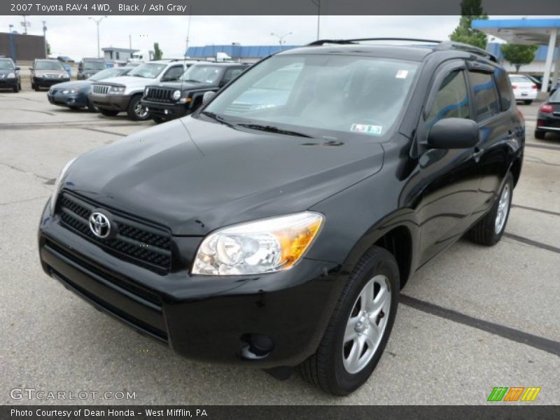 Front 3/4 View of 2007 RAV4 4WD