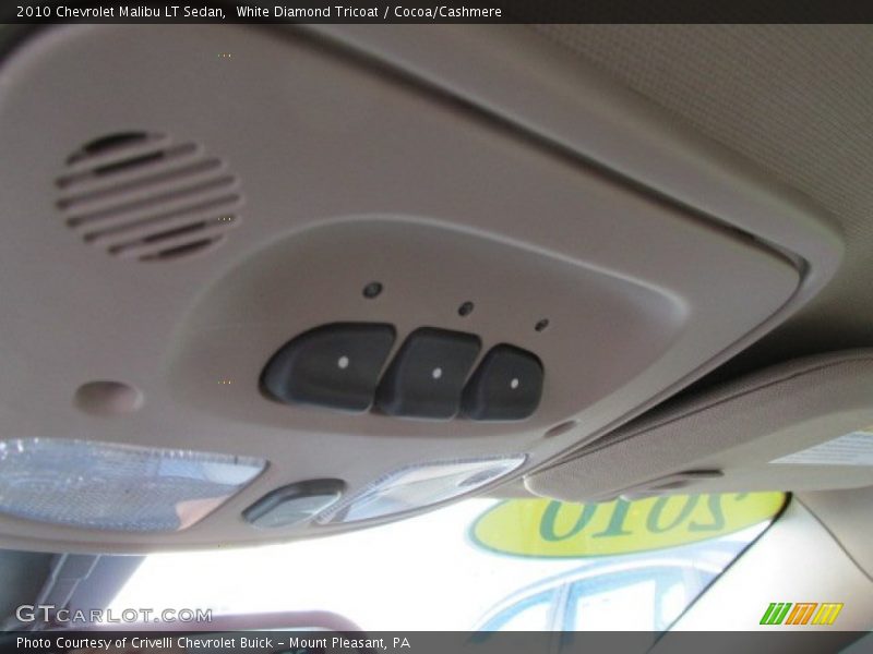 White Diamond Tricoat / Cocoa/Cashmere 2010 Chevrolet Malibu LT Sedan