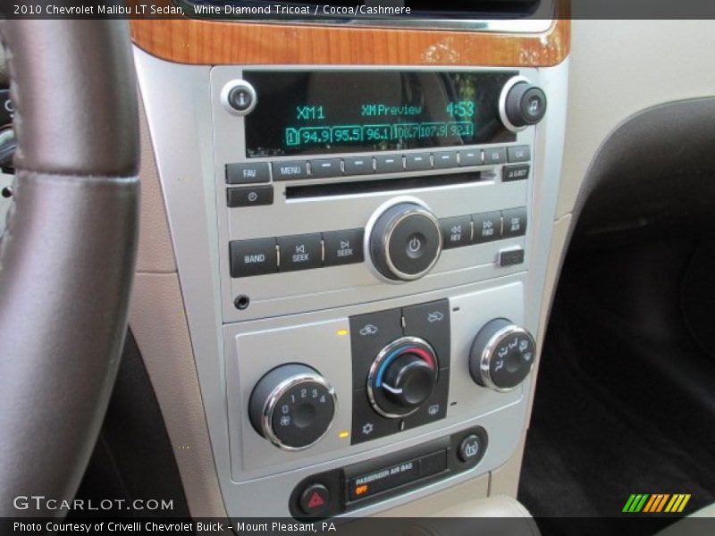 White Diamond Tricoat / Cocoa/Cashmere 2010 Chevrolet Malibu LT Sedan