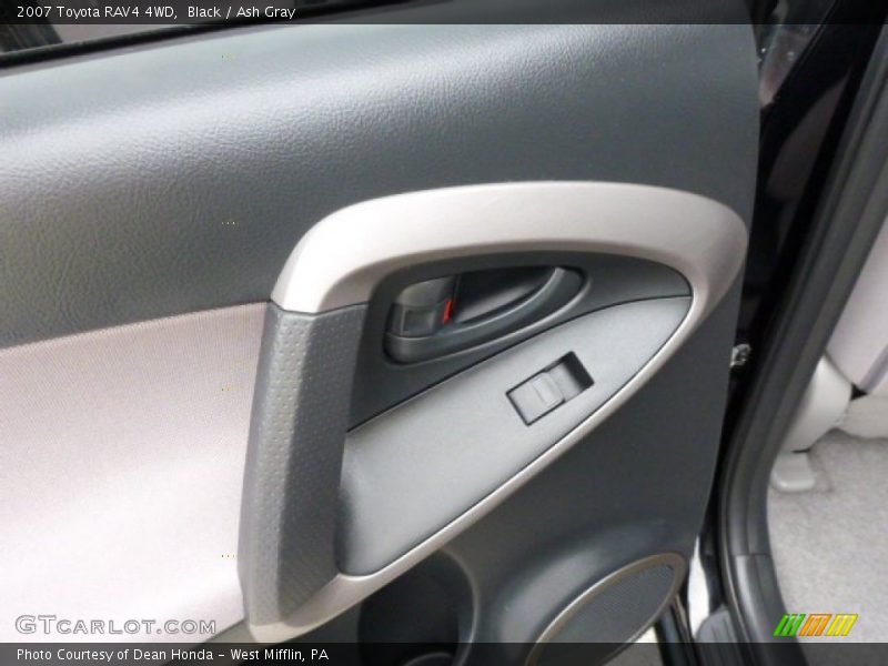 Black / Ash Gray 2007 Toyota RAV4 4WD