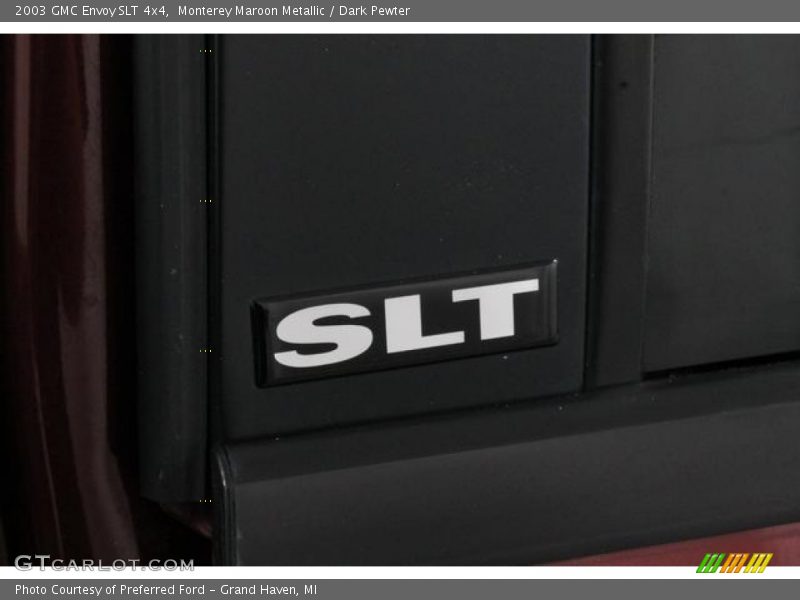 Monterey Maroon Metallic / Dark Pewter 2003 GMC Envoy SLT 4x4