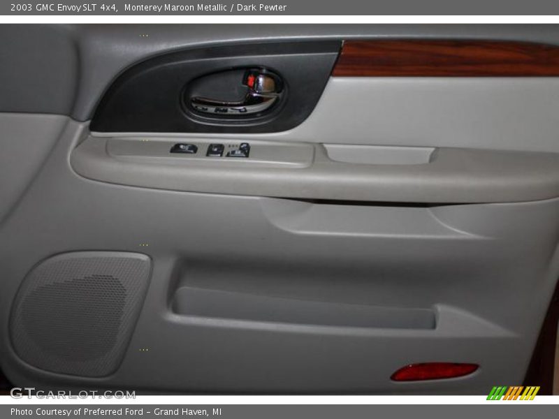 Monterey Maroon Metallic / Dark Pewter 2003 GMC Envoy SLT 4x4
